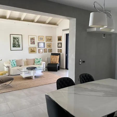 Villa Alex Willa *